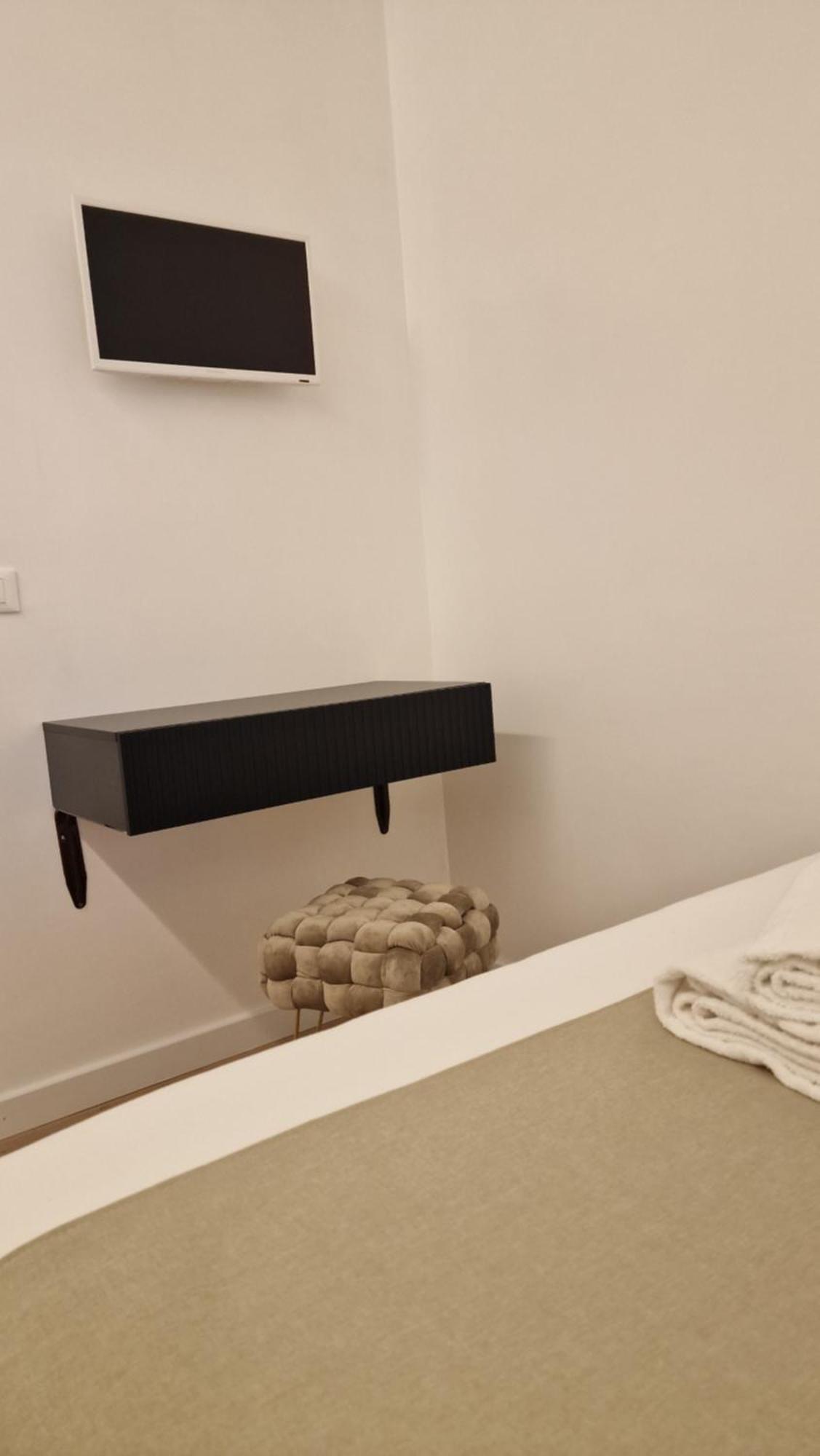 Living Bed and Breakfast Rom Exteriör bild