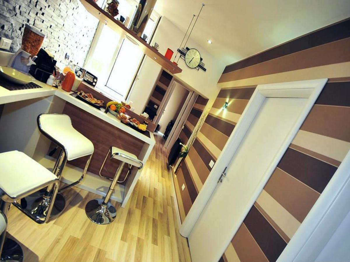 Living Bed and Breakfast Rom Exteriör bild